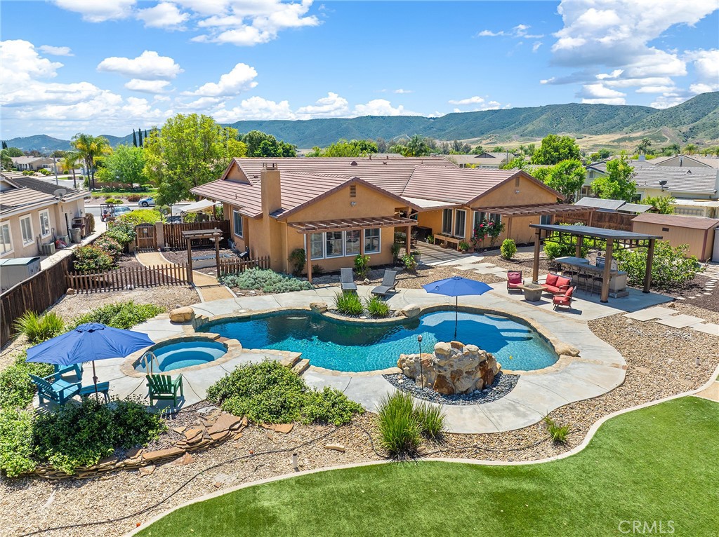 42260 Chisolm Trail