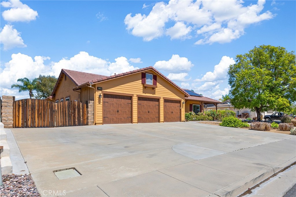 42260 Chisolm Trail