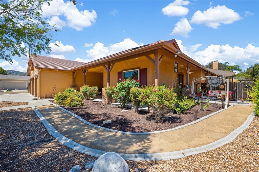 42260 Chisolm Trail