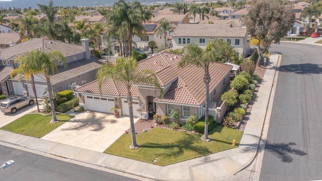 26101 Shady Brook