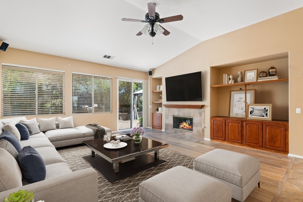 26101 Shady Brook