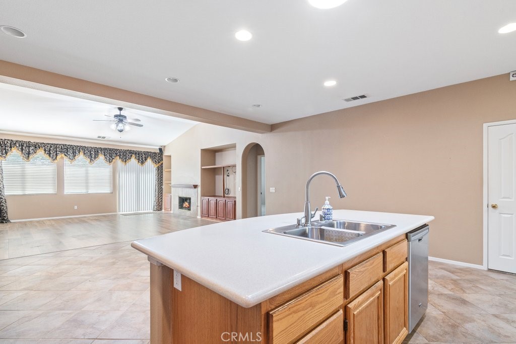 26101 Shady Brook