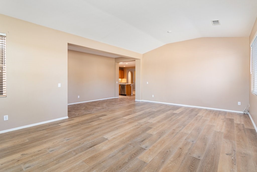 26101 Shady Brook