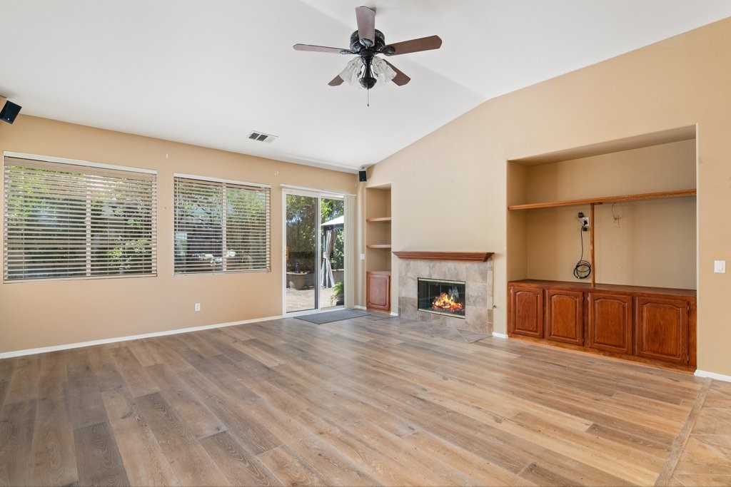 26101 Shady Brook
