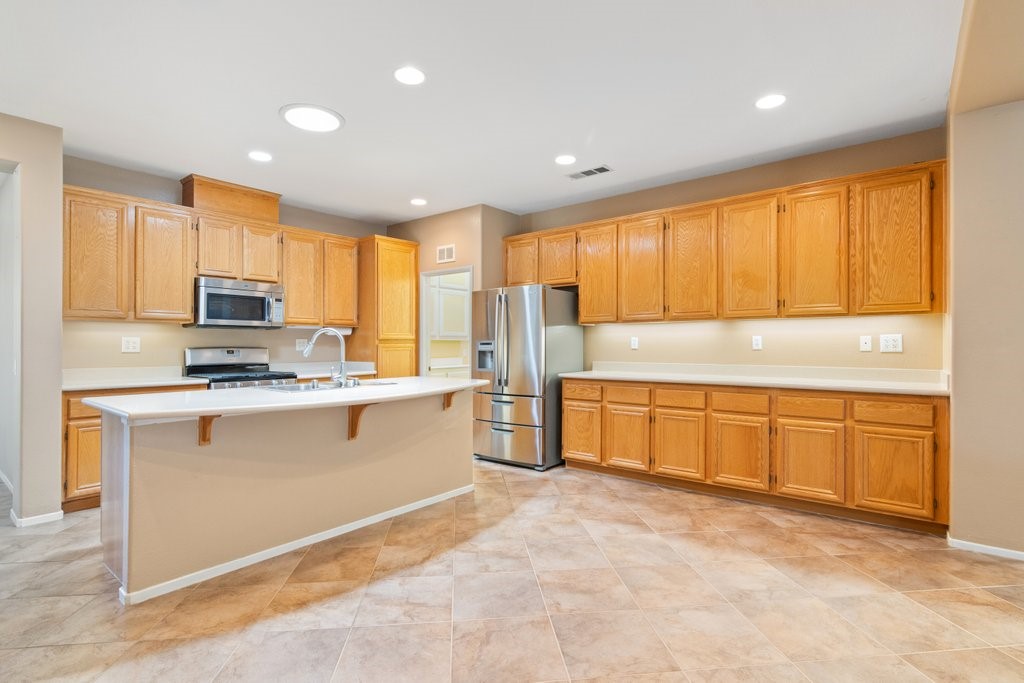 26101 Shady Brook
