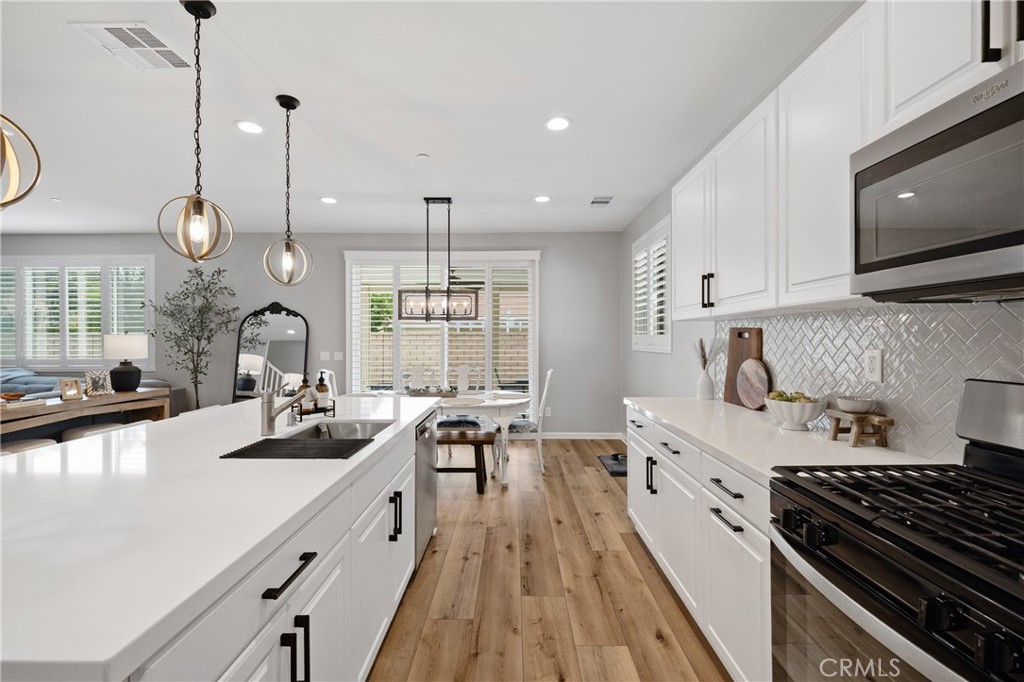 36219 Sunset Ridge Court