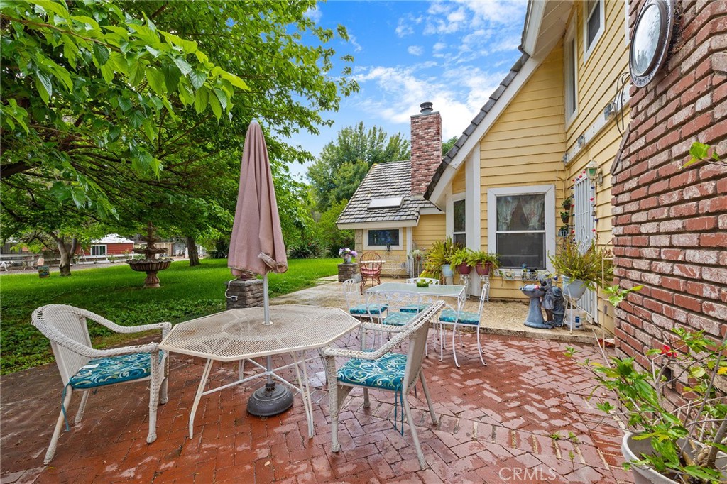 32162 Leslie St.