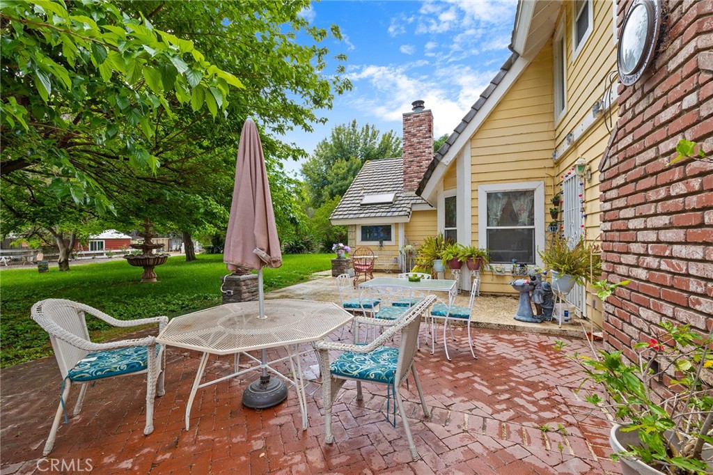 32162 Leslie St.
