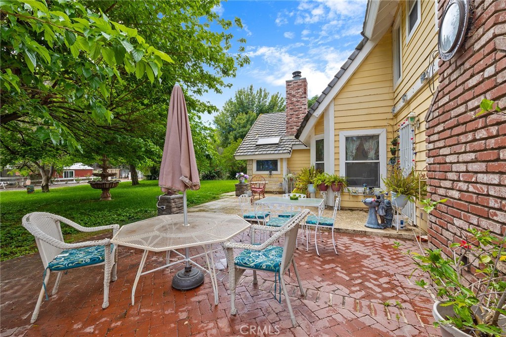 32162 Leslie St.