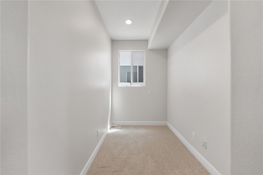 40125 Balboa