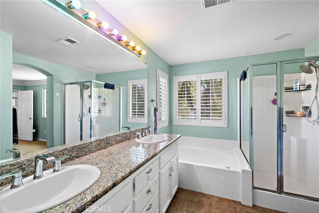 1540 Hunters Glen