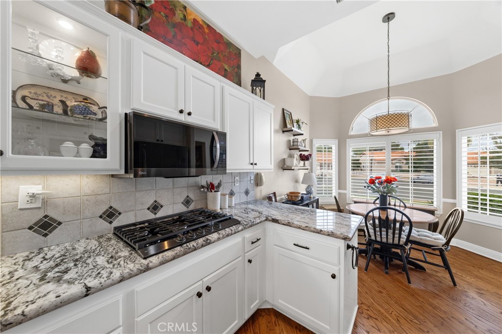 1932 Pecan Tree Street