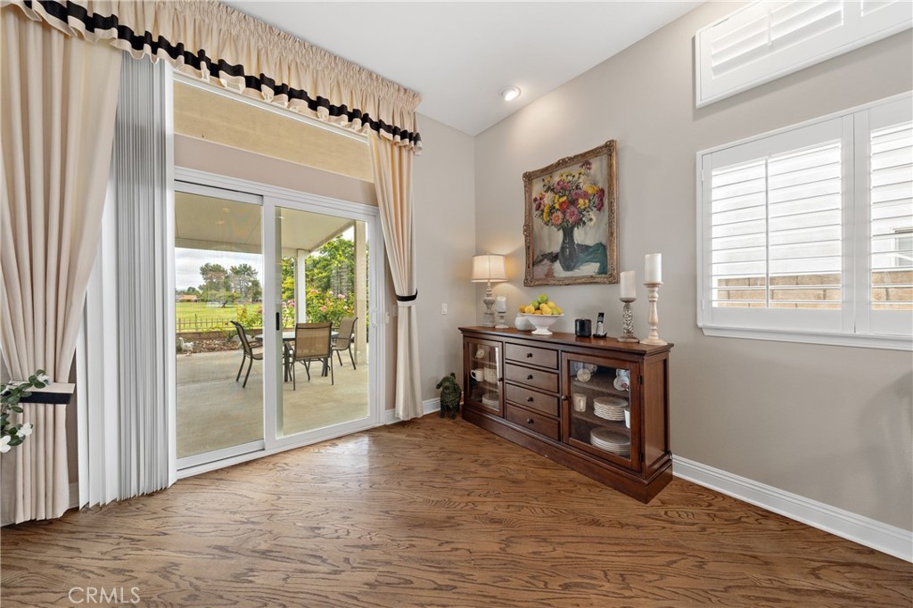 1932 Pecan Tree Street