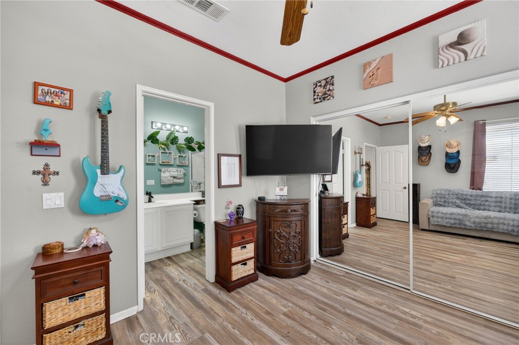 26110 Shady Brook