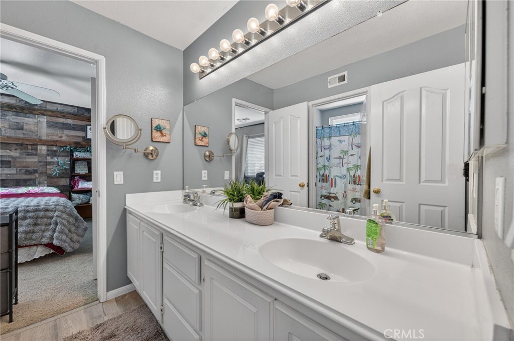 26110 Shady Brook