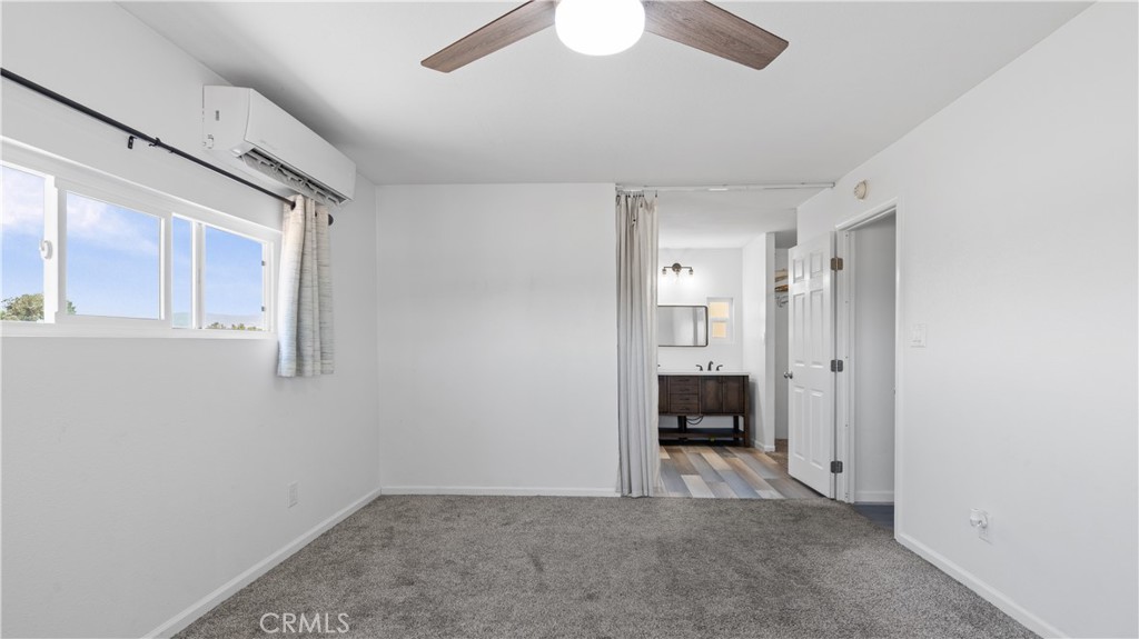 28736 Warren