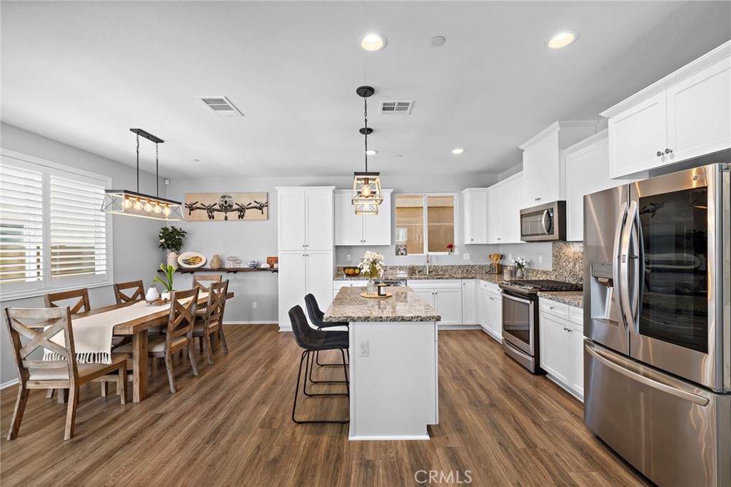 41461 Winterberry