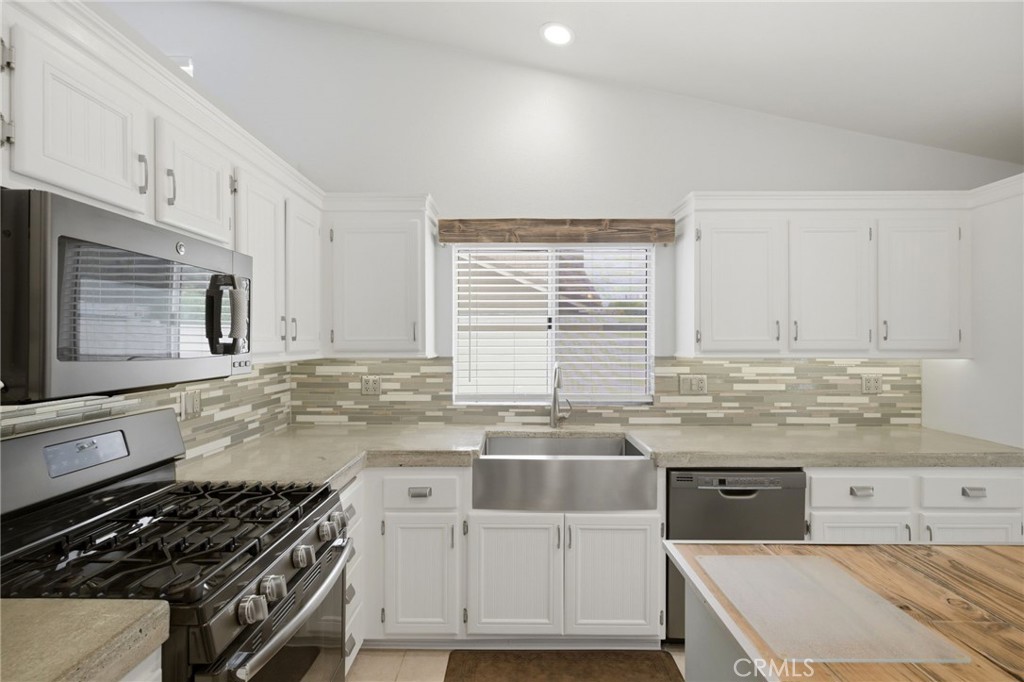20163 Mapleleaf Court