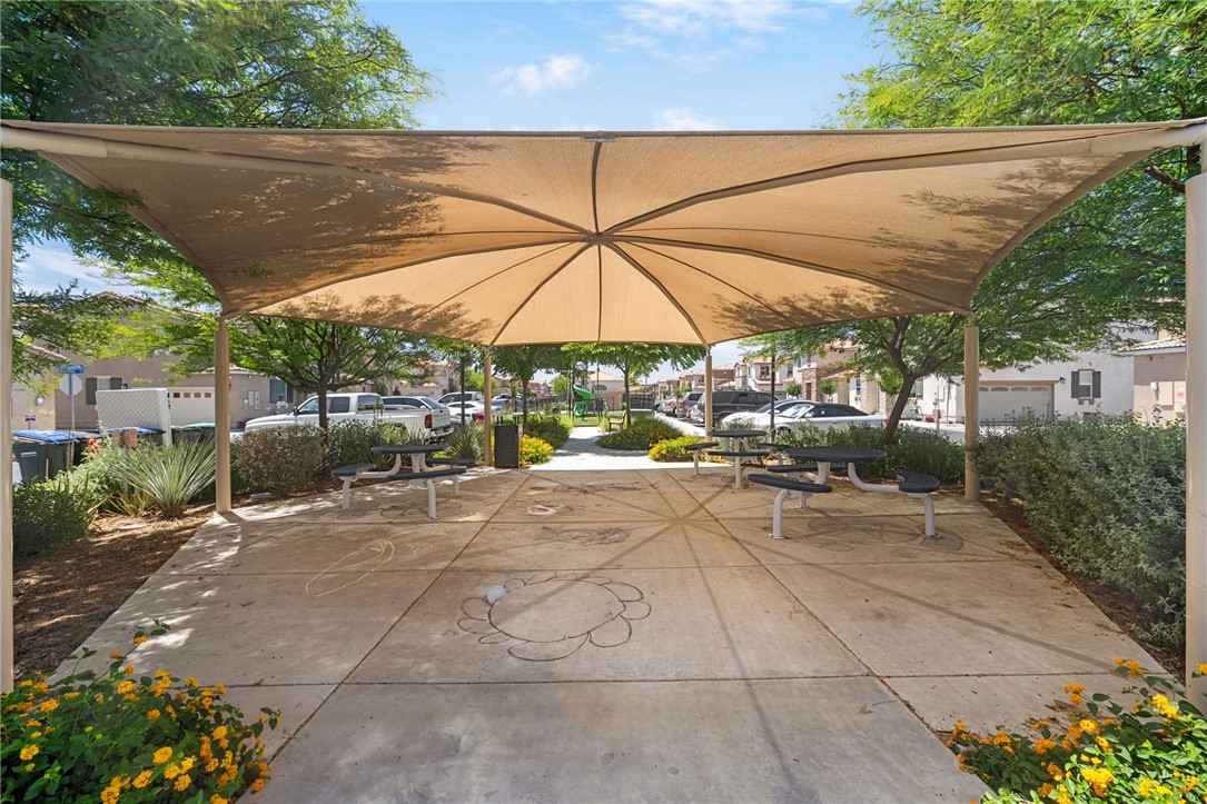 154 Ambrosia Court