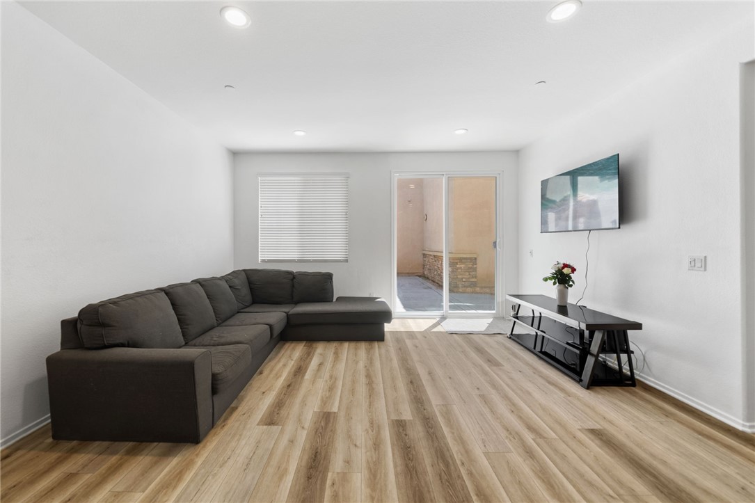 154 Ambrosia Court