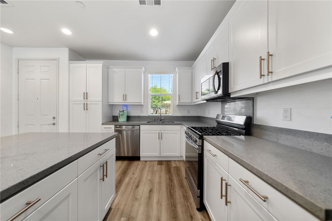 154 Ambrosia Court