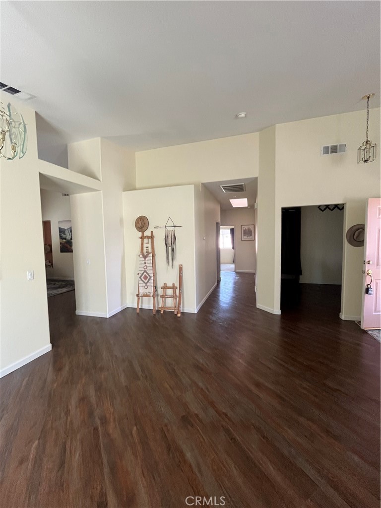 40139 Roshani Drive