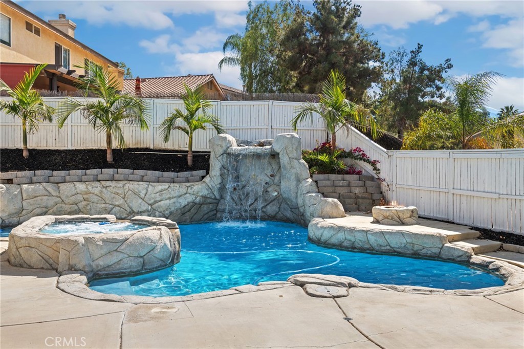 27483 Bunkerhill Drive