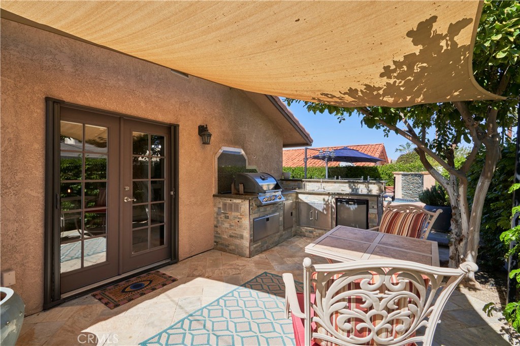 54440 Eisenhower Drive