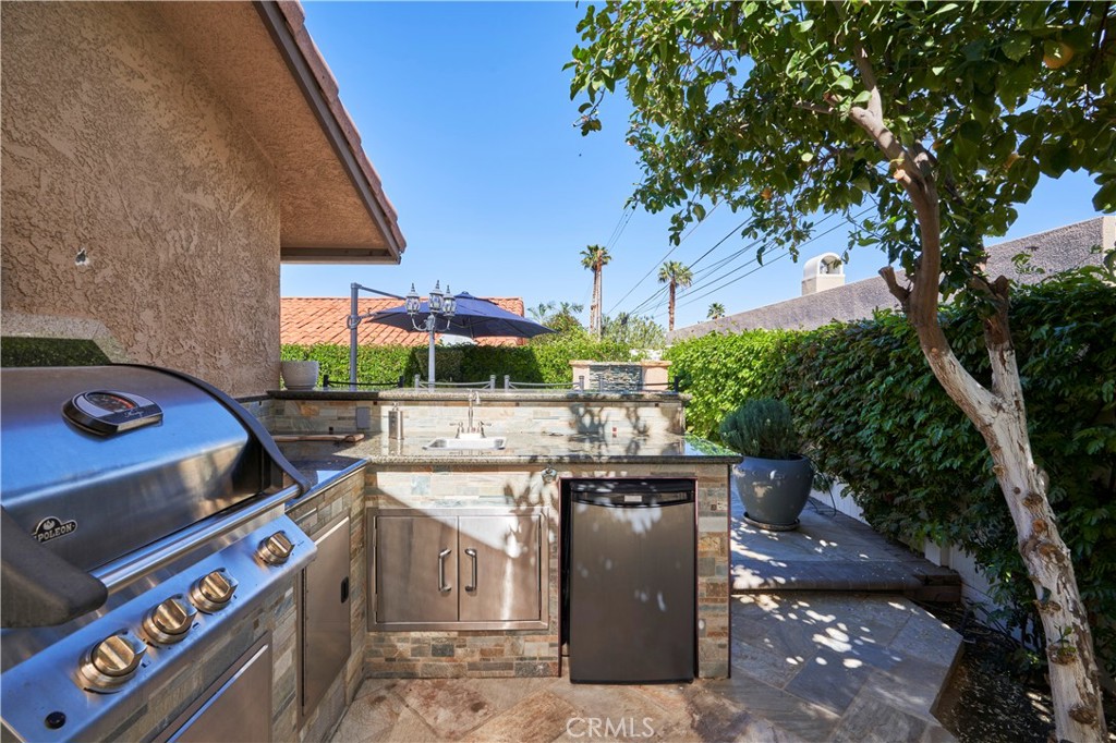 54440 Eisenhower Drive