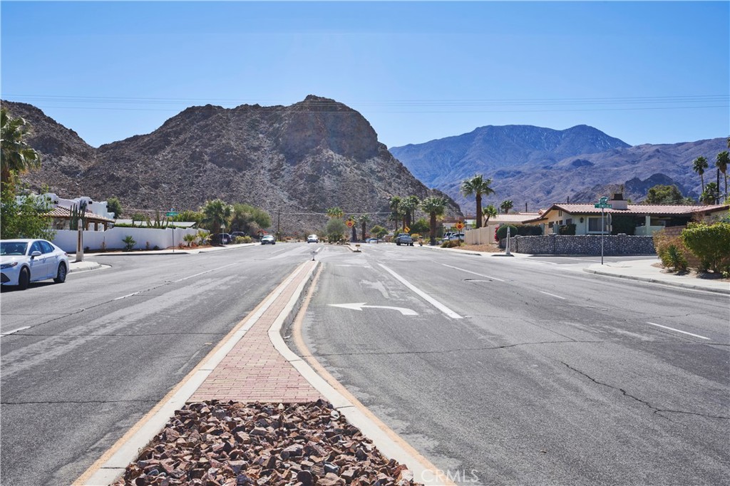 54440 Eisenhower Drive