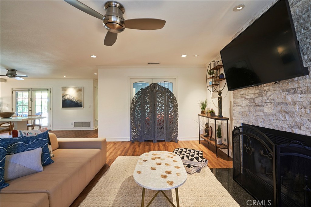 54440 Eisenhower Drive