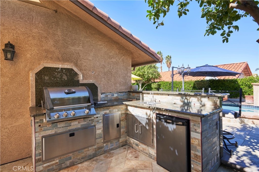 54440 Eisenhower Drive
