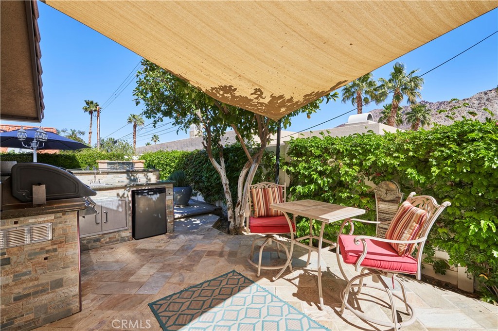 54440 Eisenhower Drive
