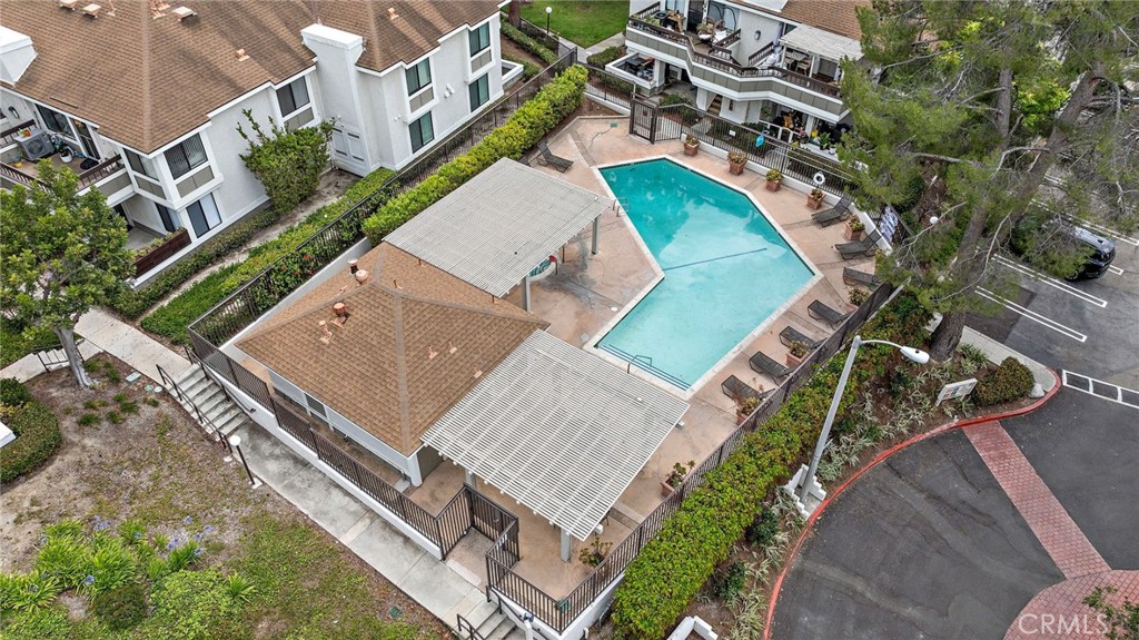 22278 Redwood Pointe 5H
