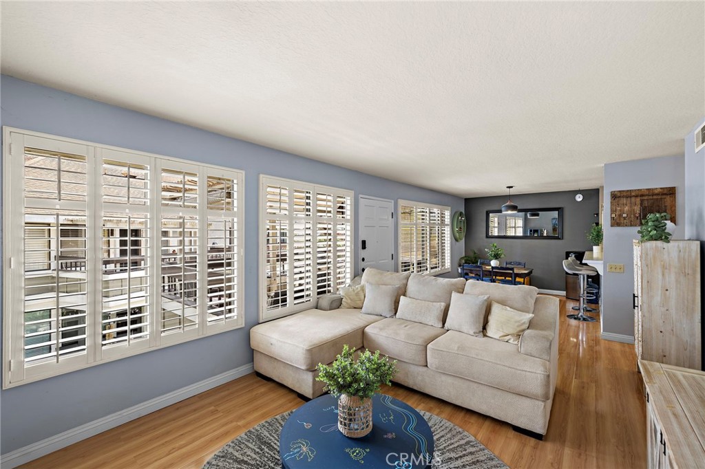 22278 Redwood Pointe 5H