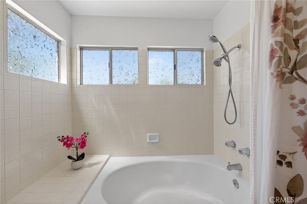 28680 Avenida Marbella