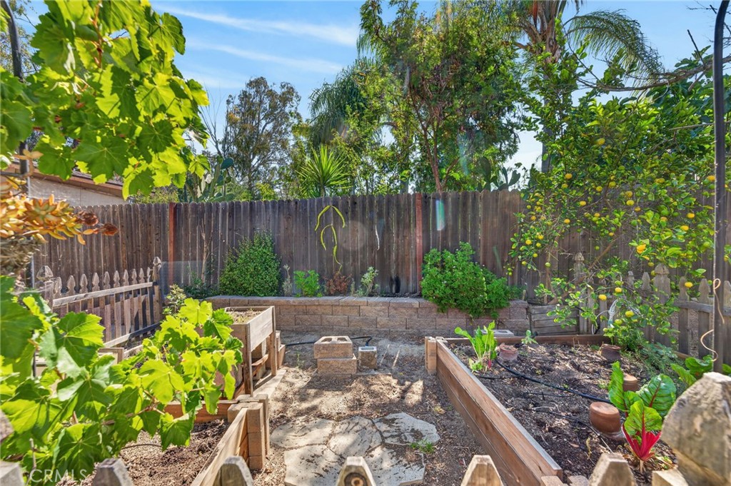 30180 Villa Alturas Drive