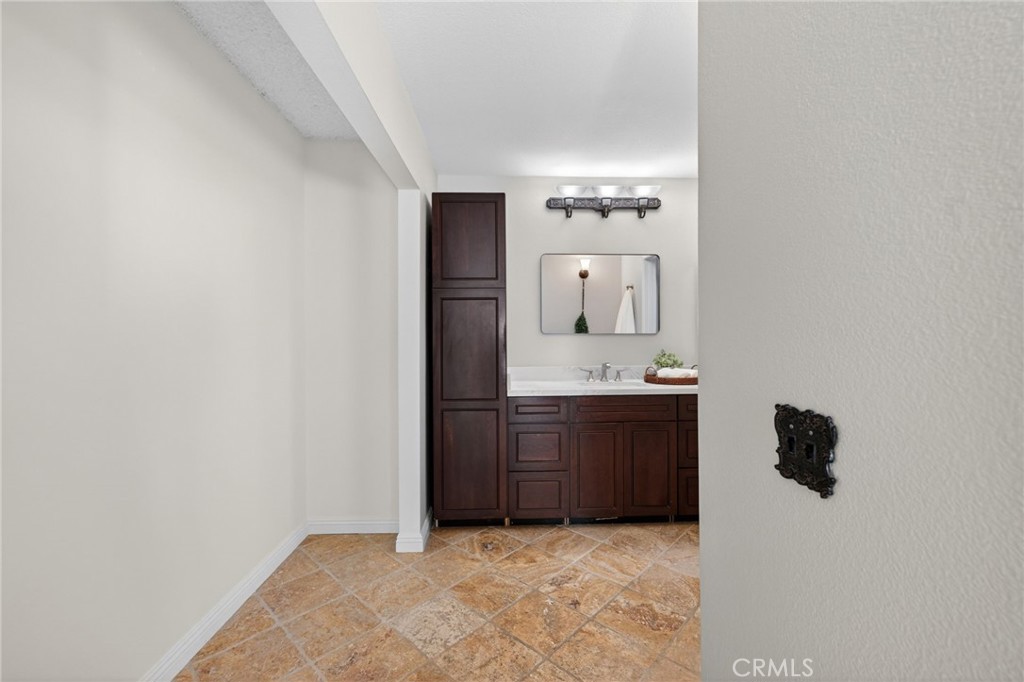 30180 Villa Alturas Drive