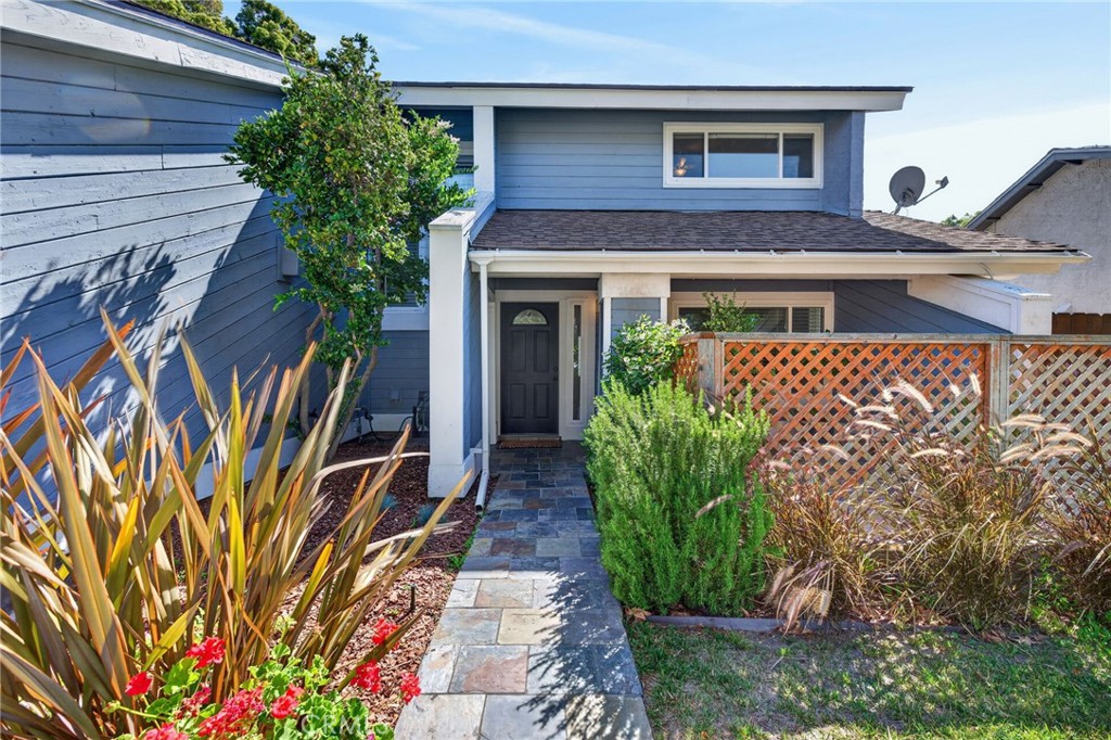 30180 Villa Alturas Drive