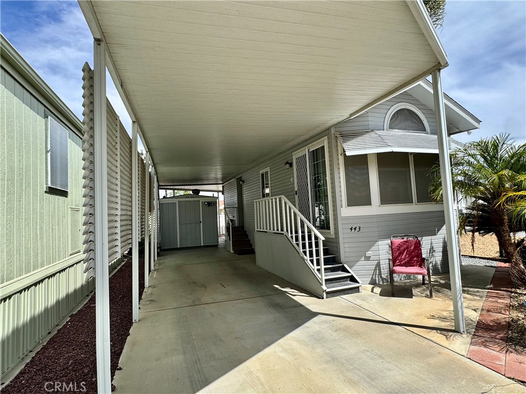 443-1295 S Cawston