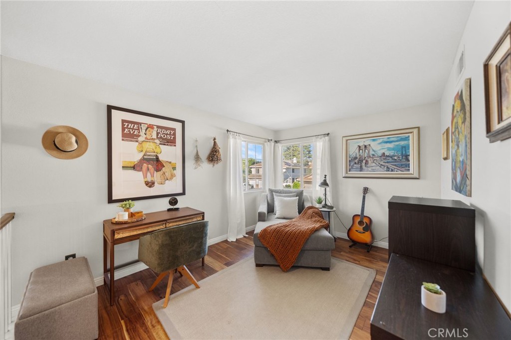 43391 Calle Carabana