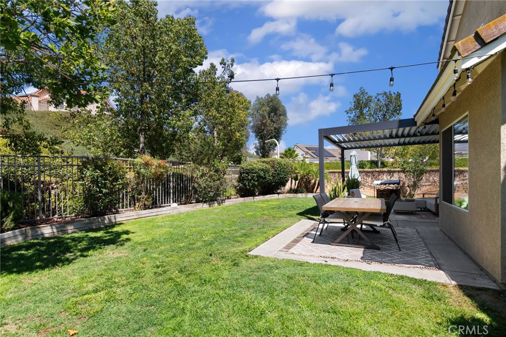 43502 Calle Carabana