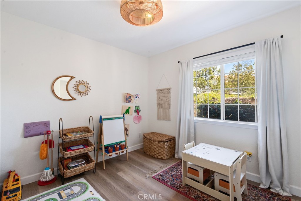 43502 Calle Carabana