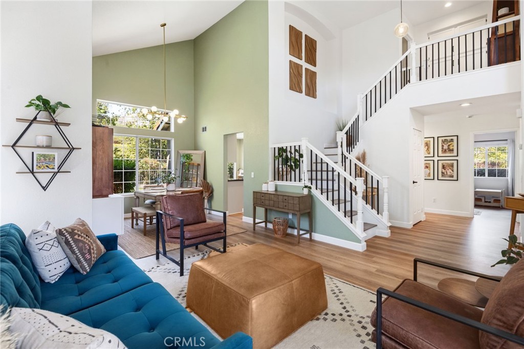 43502 Calle Carabana