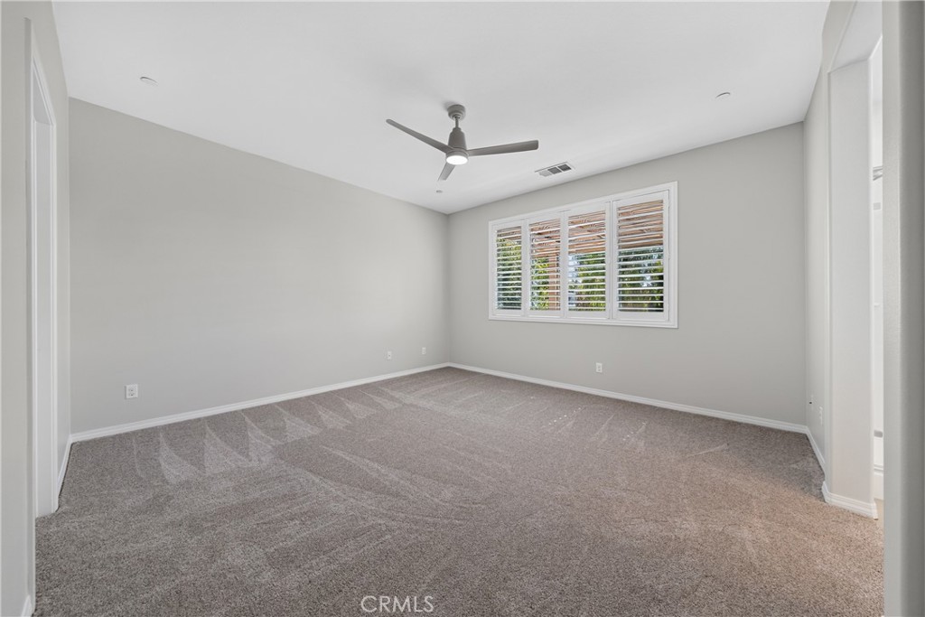 37568 River Oats Lane
