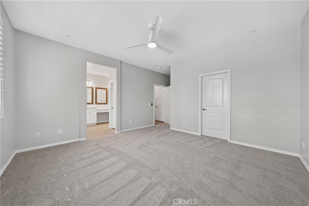 37568 River Oats Lane