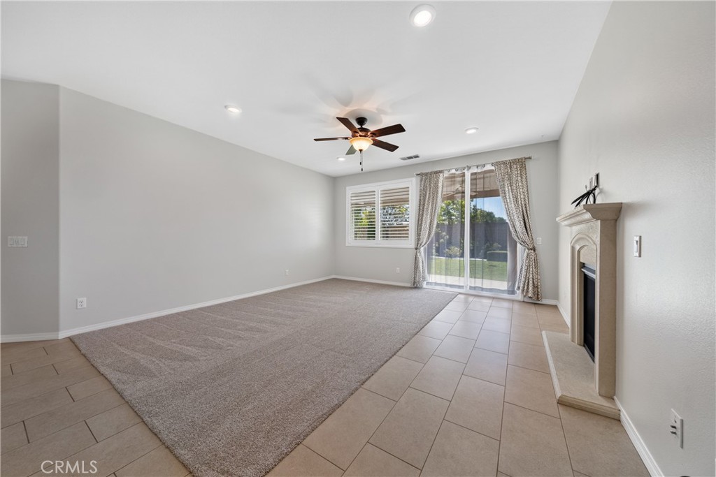 37568 River Oats Lane