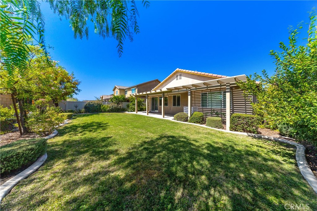 37568 River Oats Lane
