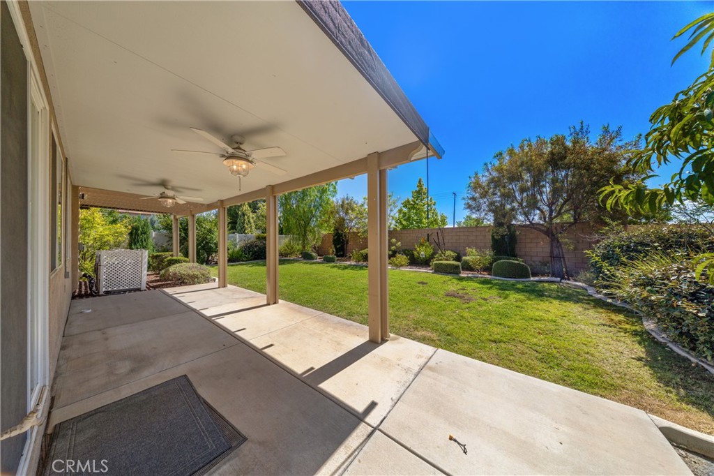 37568 River Oats Lane