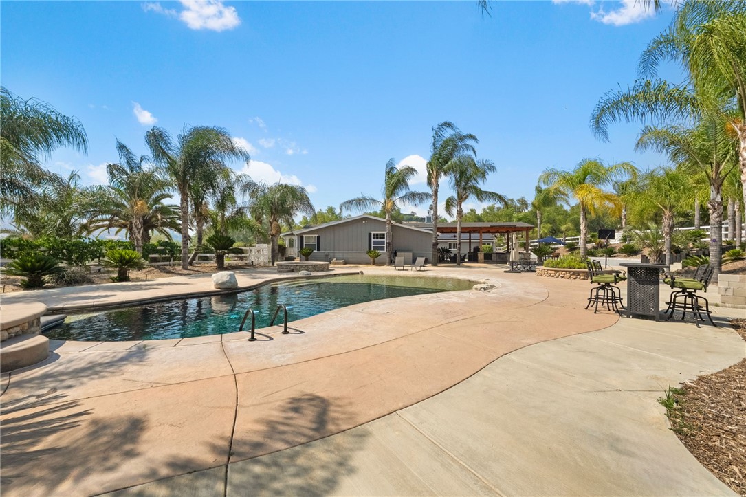 41984 Madeline Court